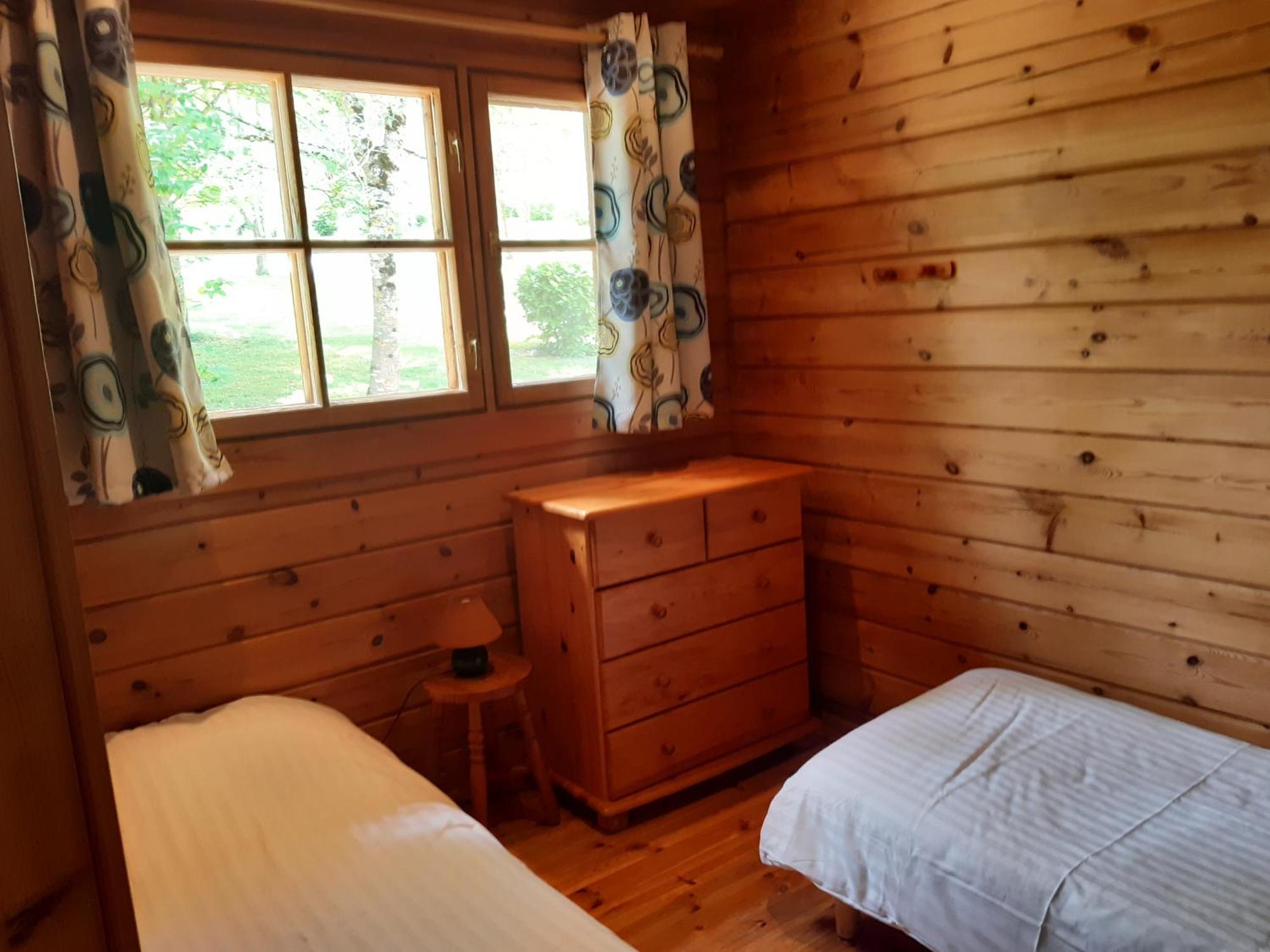 Les Chalets De Grazimis Condom Eksteriør billede