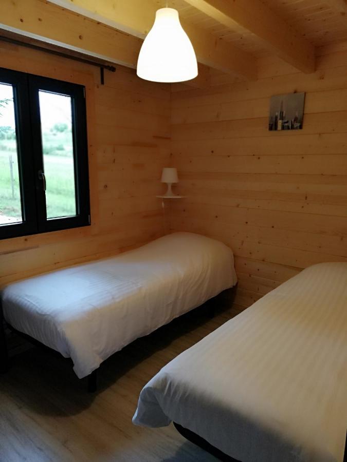 Les Chalets De Grazimis Condom Eksteriør billede