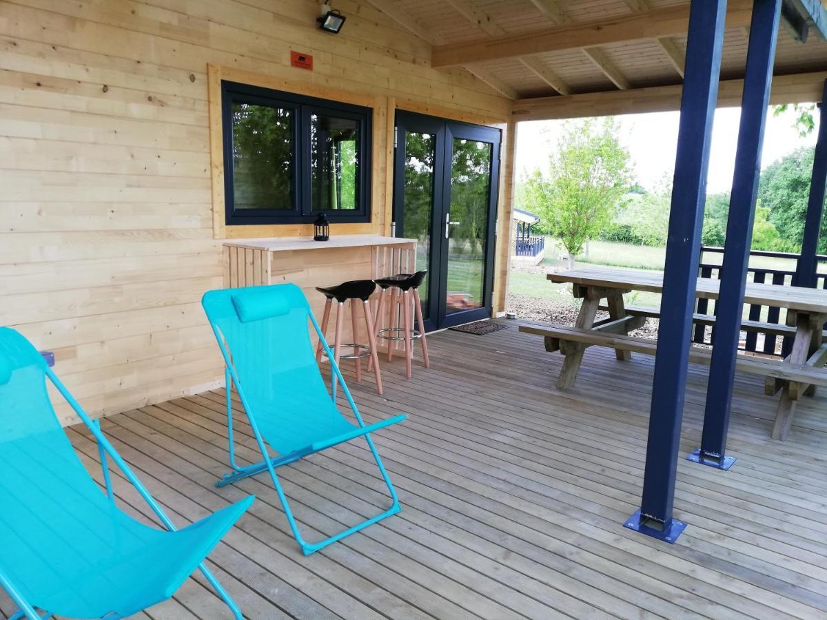Les Chalets De Grazimis Condom Eksteriør billede